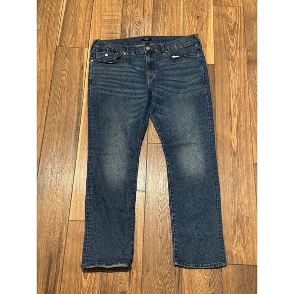 True Religion Jeans Mens 42x32 Blue Ricky Relaxed Straight Flap Pockets Denim - Picture 3 of 9